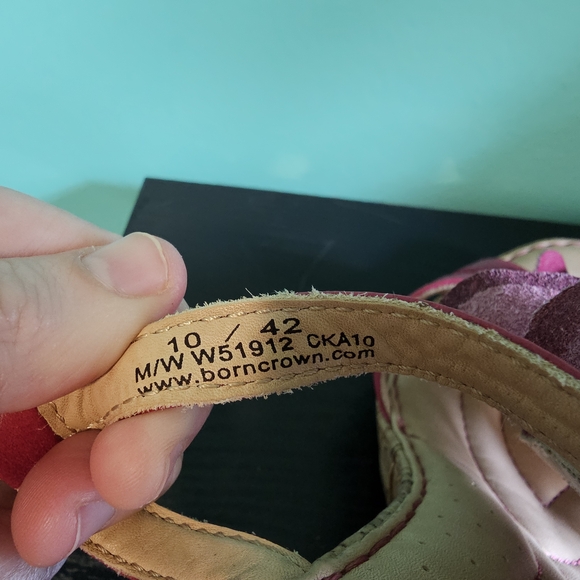 Born Crown Women’s Floral Pink Leather Sandals Women's Size 10 - Picture 5 of 13